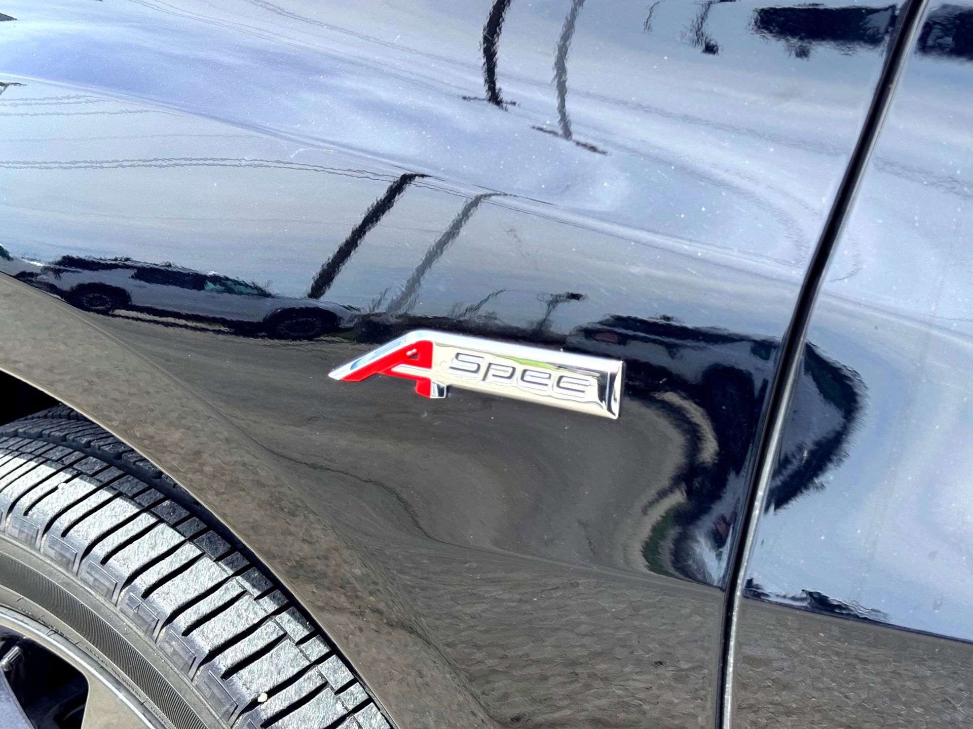 Used 2022 Acura RDX A-Spec image 3