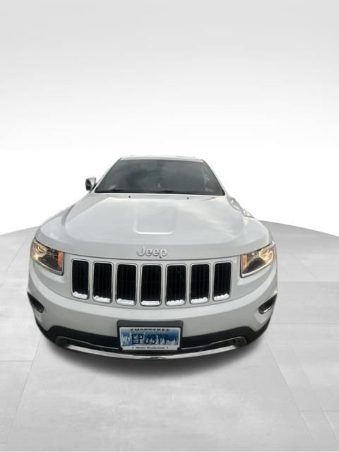 Used 2015 Jeep Grand Cherokee Limited w/ Trailer Tow Group IV AWD/4WD image 3