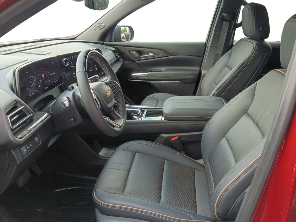 Used 2025 Chevrolet Traverse High Country image 19