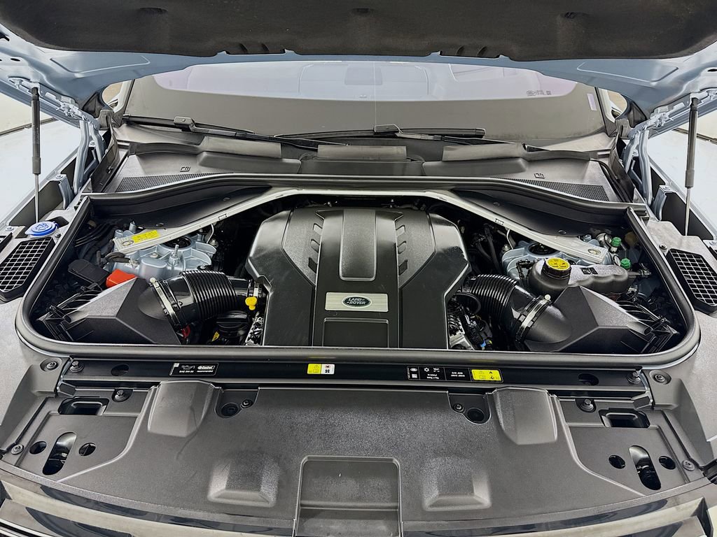 Used 2023 Land Rover Range Rover Long Wheelbase Autobiography image 30