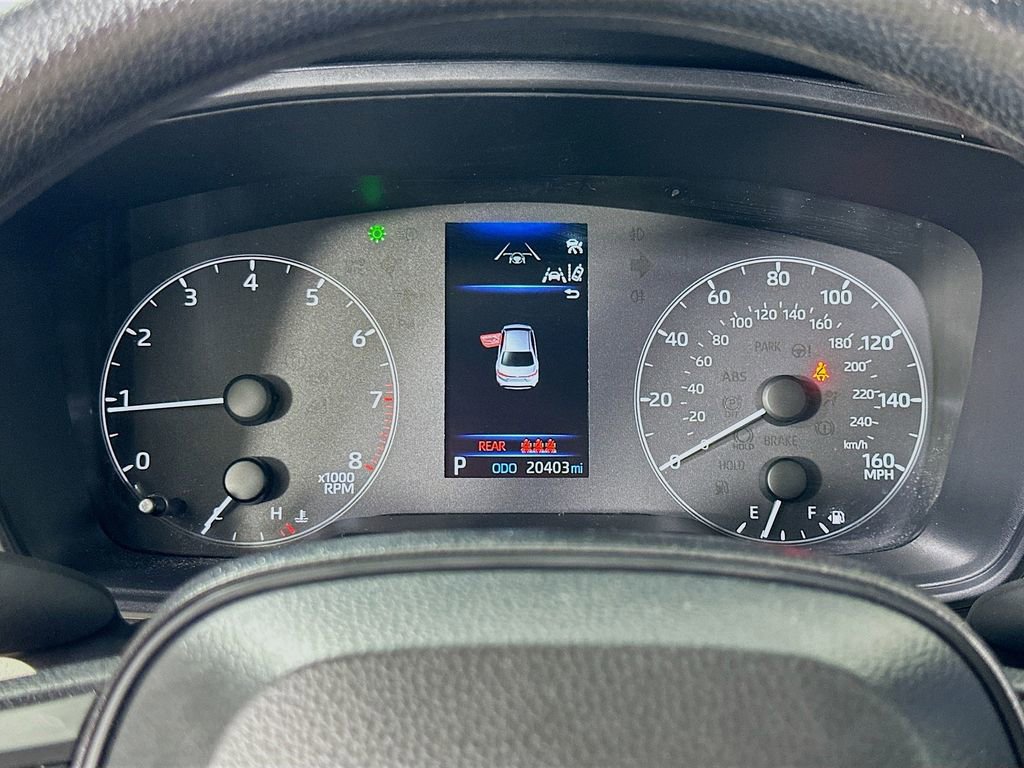 Used 2025 Toyota Corolla LE image 24