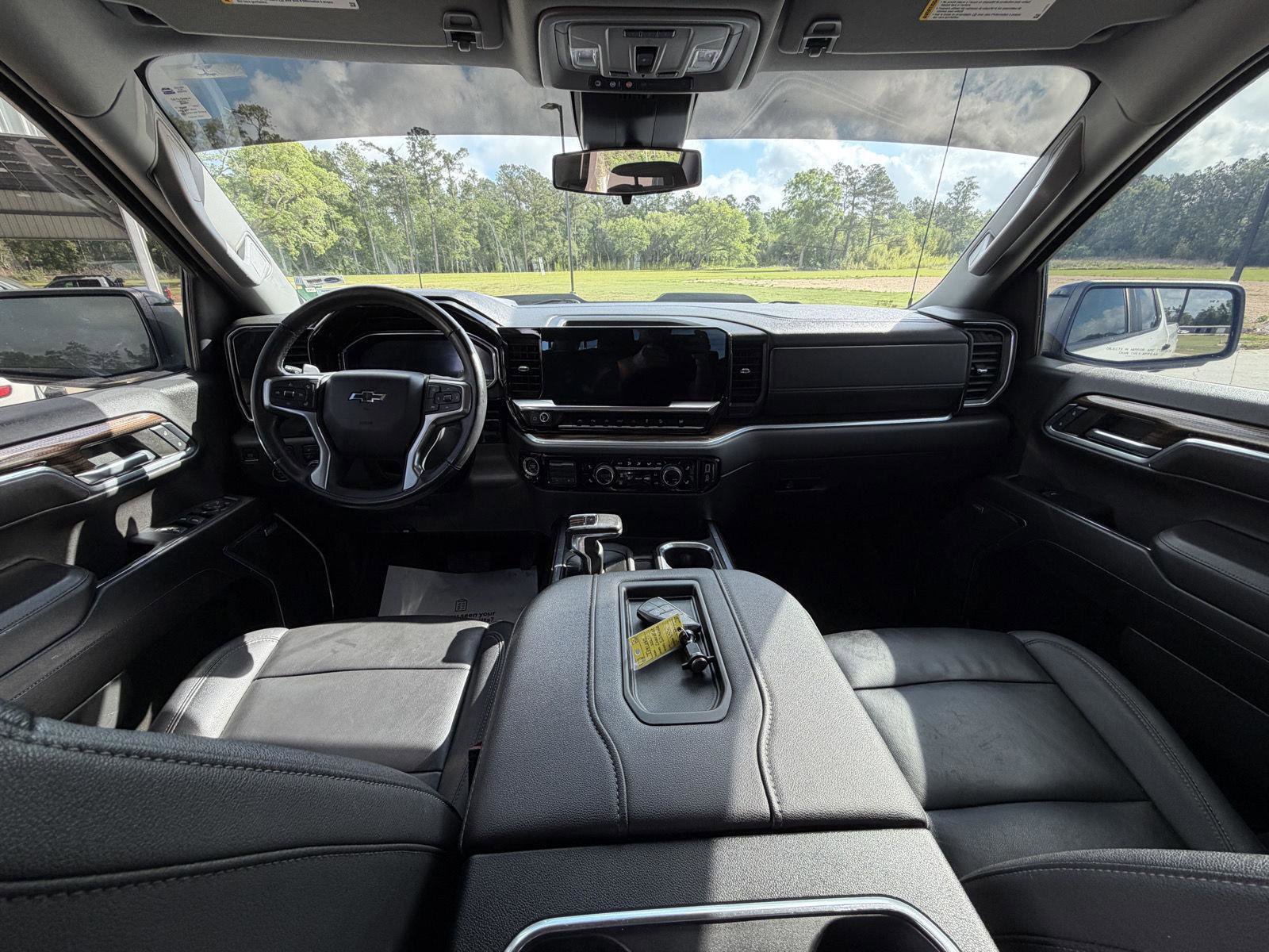 Used 2022 Chevrolet Silverado 1500 LT Trail Boss w/ LT Trail Boss Premium Package image 15