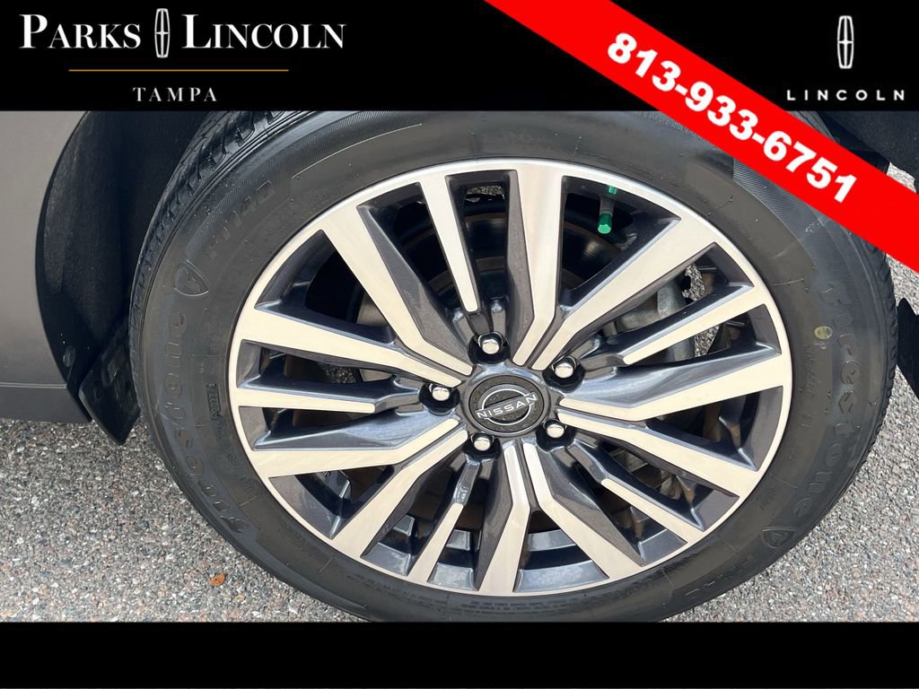 Used 2022 Nissan Kicks SV image 8