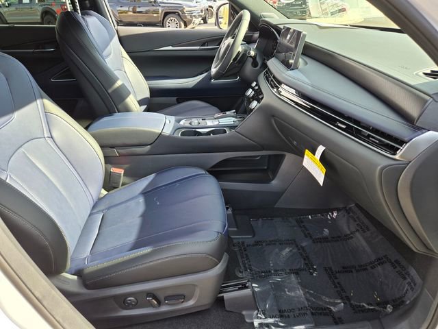 New 2026 INFINITI QX60 Sport w/ Dark Cargo Package AWD/4WD image 22