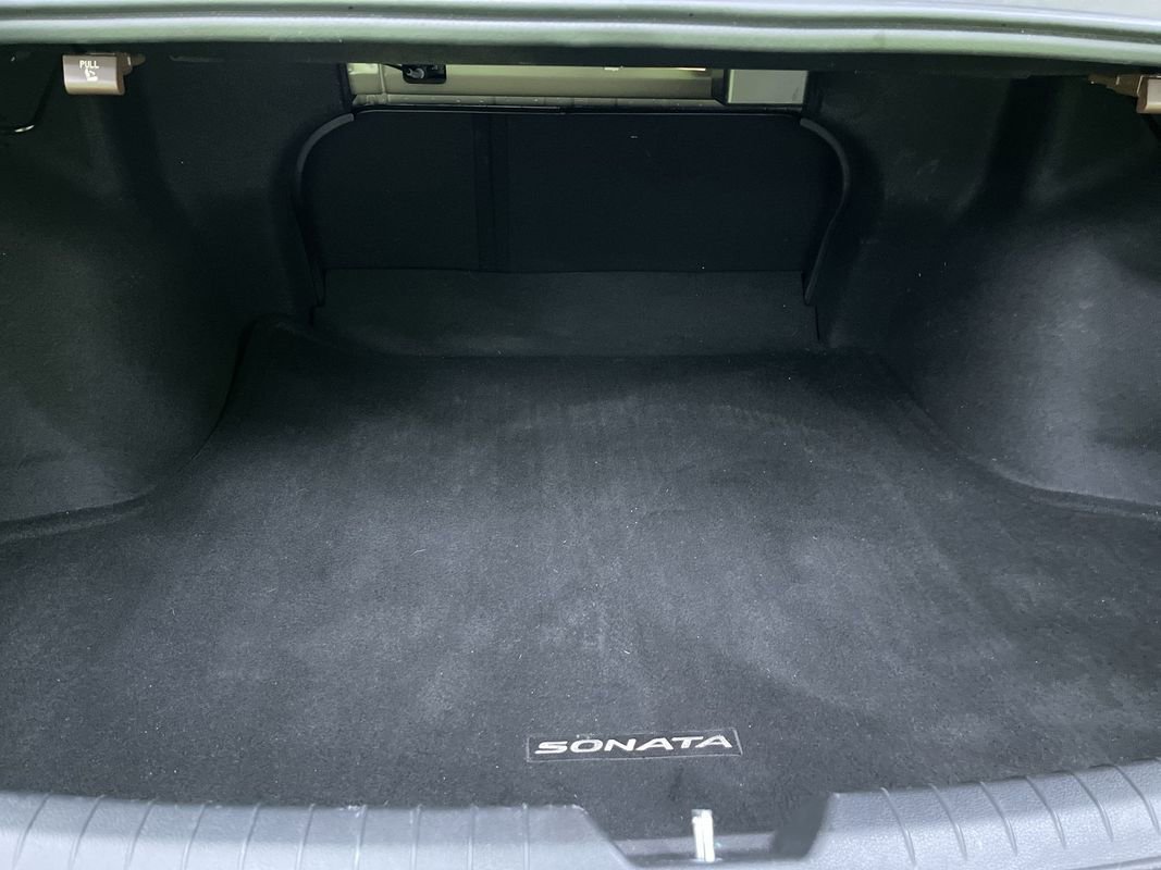 Used 2023 Hyundai Sonata SE w/ Preferred Accessory Package image 26