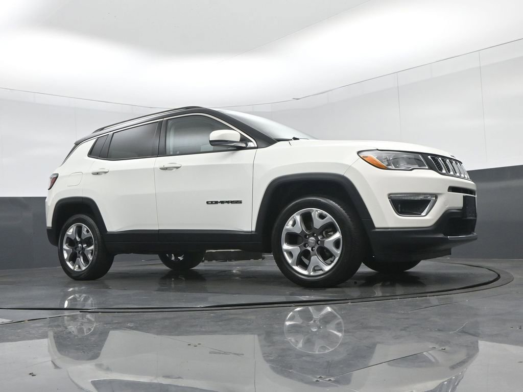 Used 2020 Jeep Compass Limited image 47