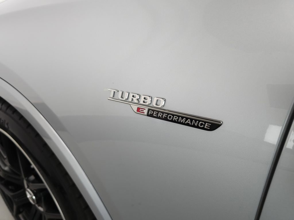 Used 2025 Mercedes-Benz GLC 63 AMG S image 40