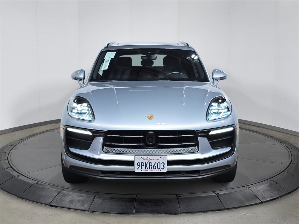 Used 2024 Porsche Macan image 10