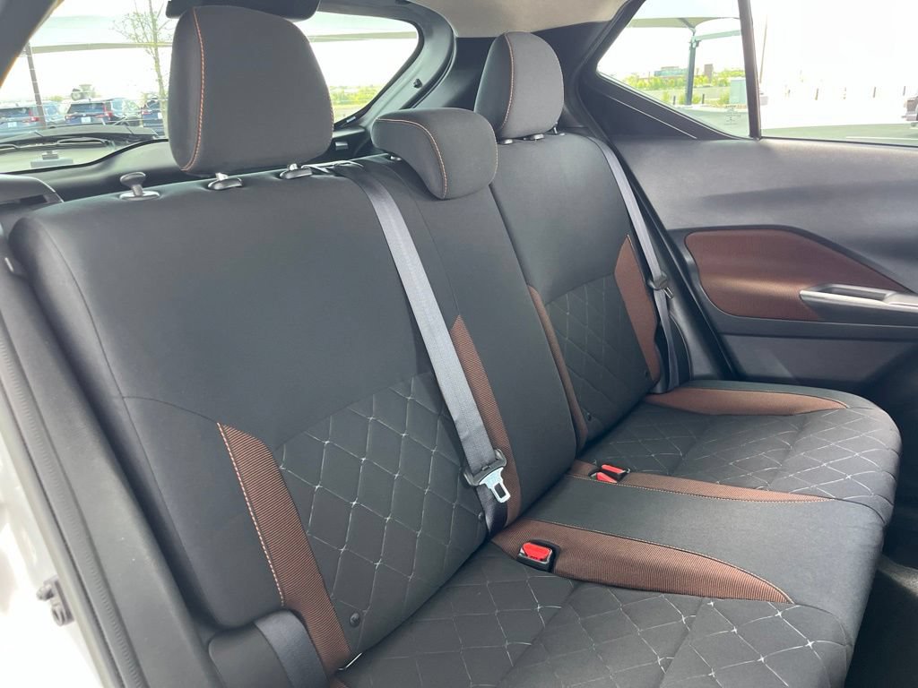 Used 2019 Nissan Kicks SR FWD image 27