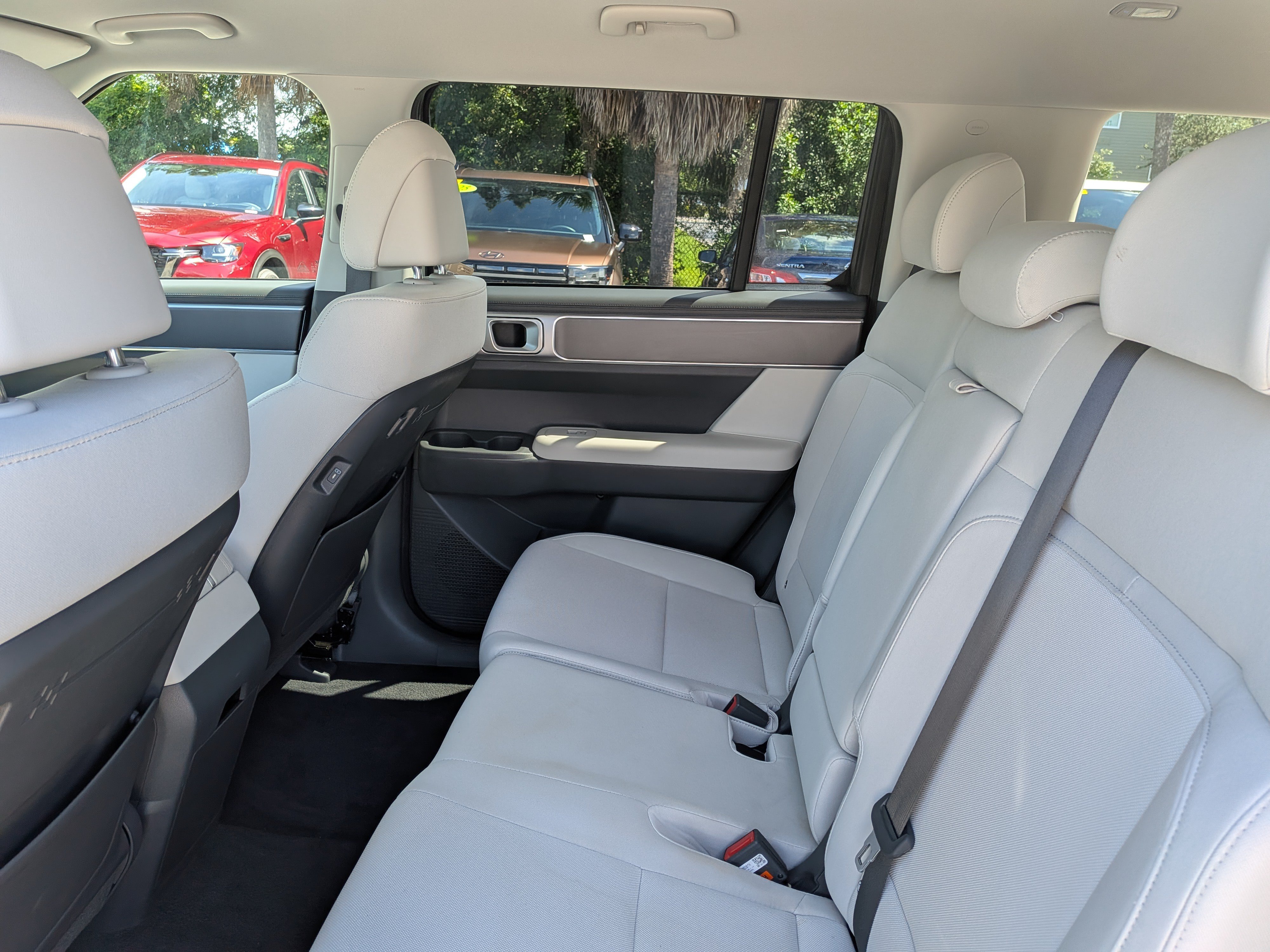 Used 2026 Hyundai Santa Fe SE FWD image 15