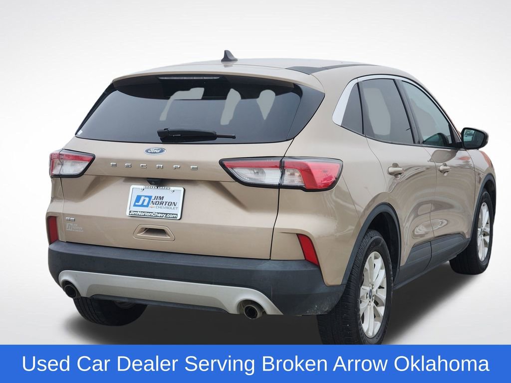 Used 2021 Ford Escape SE w/ Convenience Package image 8