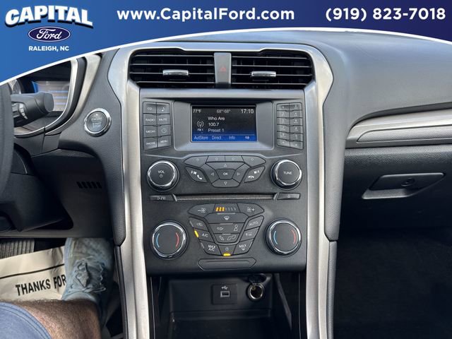 Used 2018 Ford Fusion S image 25
