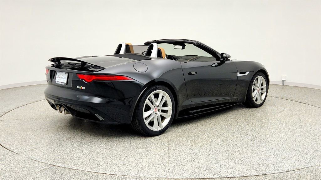 Used 2017 Jaguar F-TYPE S AWD/4WD image 5