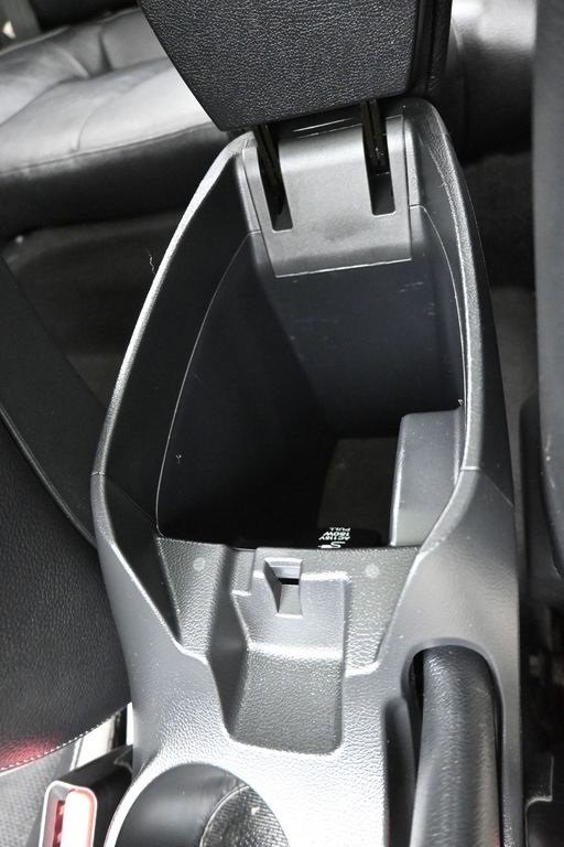 Used 2016 Hyundai Veloster Turbo w/ Option Group 04 image 26