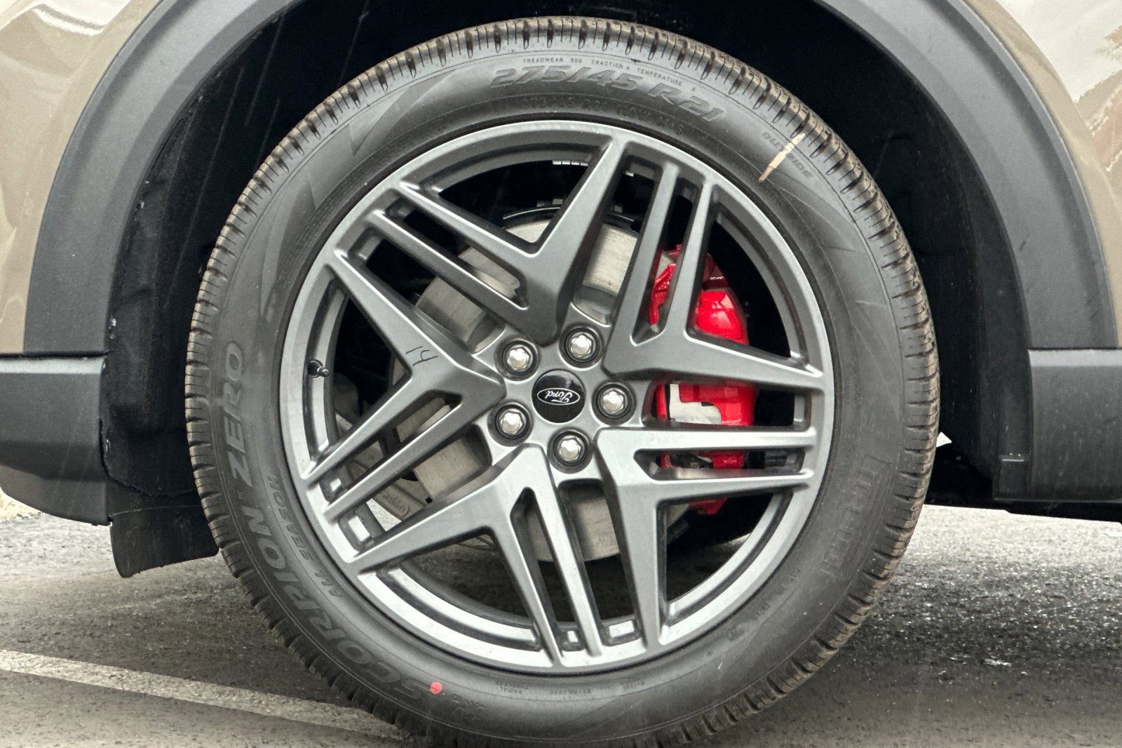 New 2026 Ford Explorer ST-Line w/ ST-Line Street Pack image 26