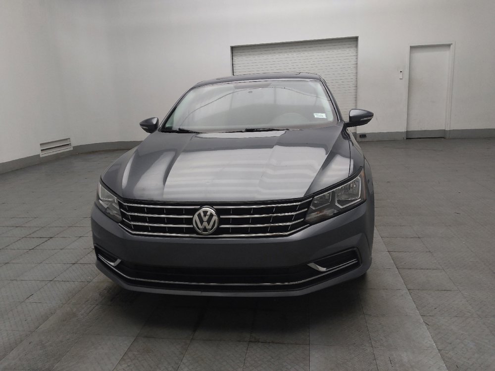 Used 2019 Volkswagen Passat Wolfsburg Edition FWD image 15
