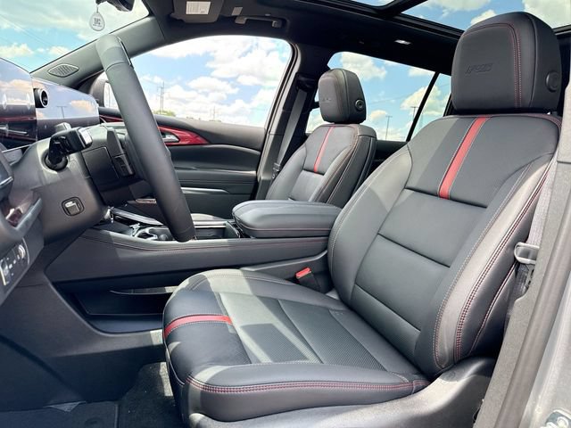 New 2026 Chevrolet Traverse RS w/ LPO, Floor Liner Package AWD/4WD image 11