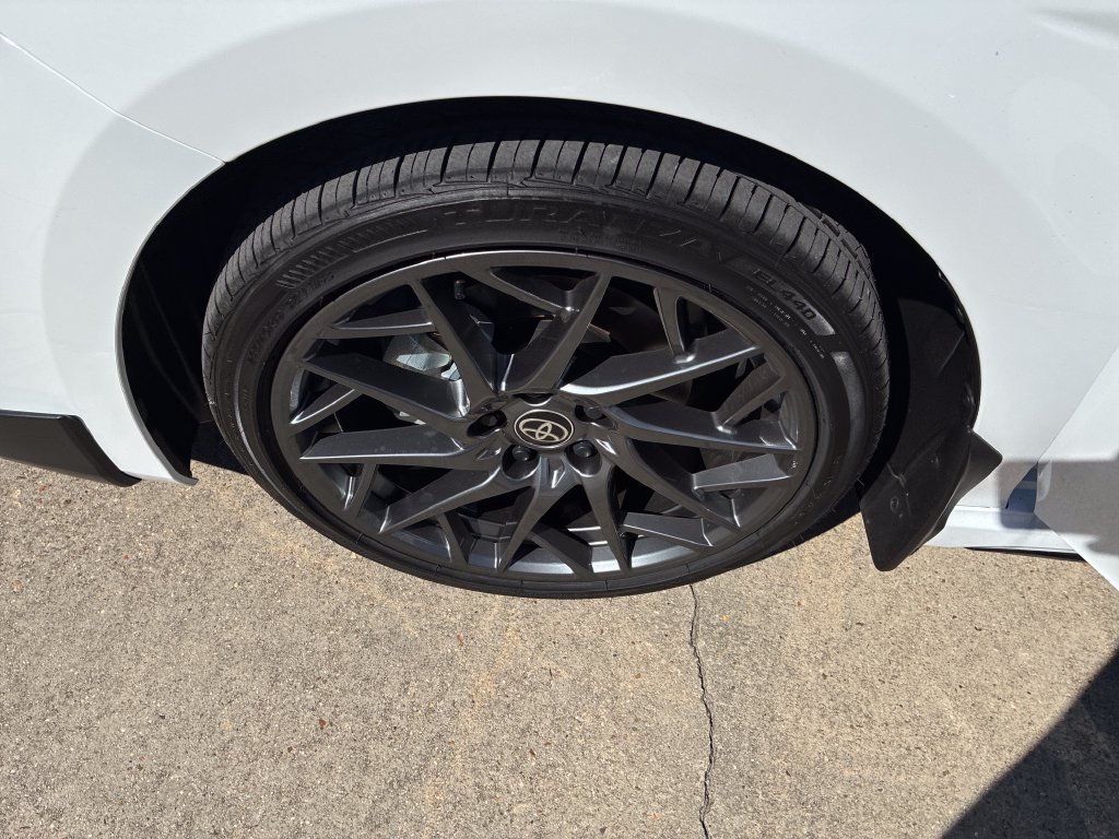 New 2026 Toyota Camry SE w/ Convenience Package FWD image 32