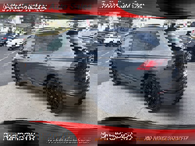 Used 2022 Volkswagen Tiguan SE R-Line image 8