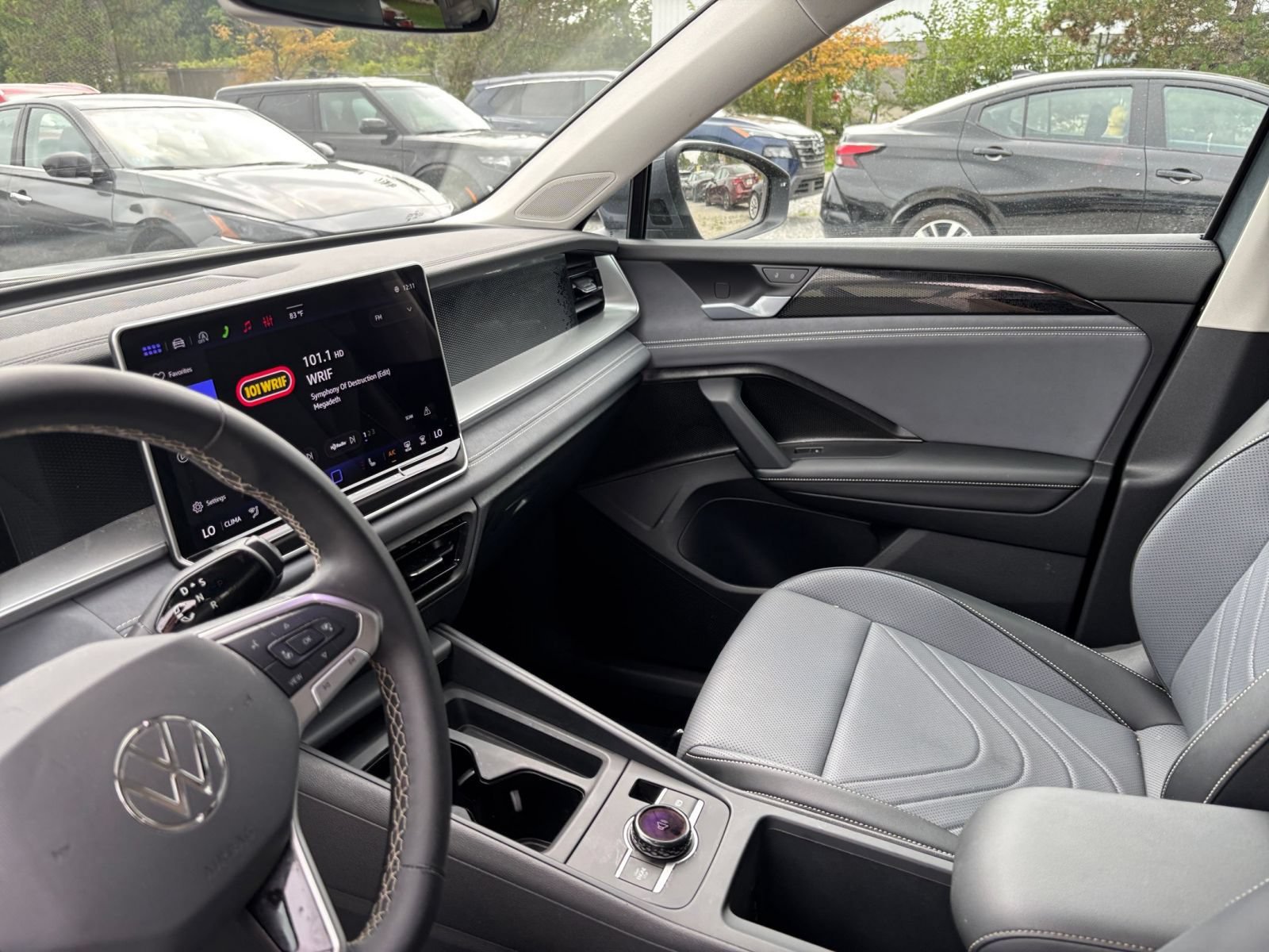 Used 2026 Volkswagen Tiguan SE AWD/4WD image 43