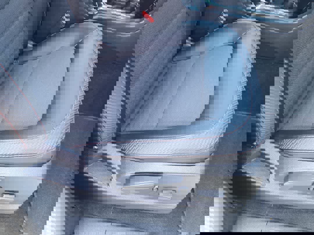 Used 2018 GMC Canyon All Terrain w/ All Terrain X Package image 24