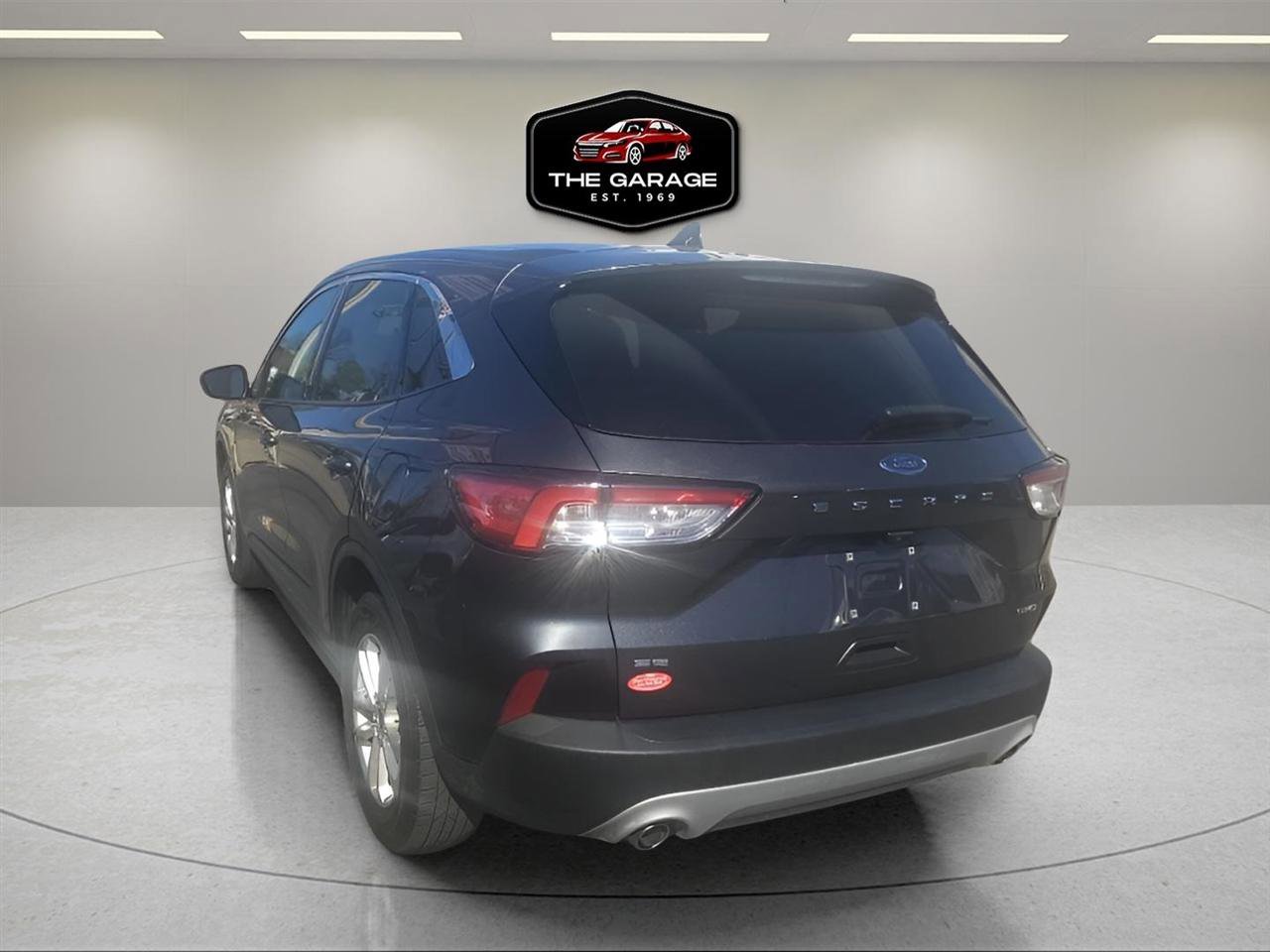 Used 2020 Ford Escape SE AWD/4WD image 5