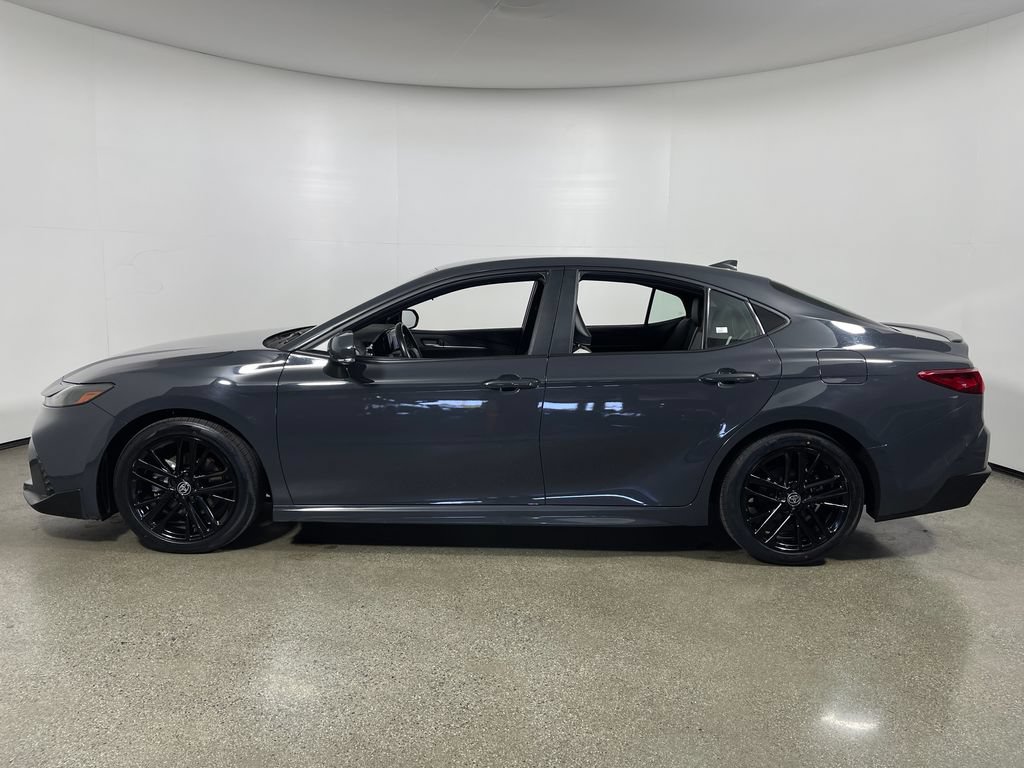 Certified 2025 Toyota Camry SE FWD image 6
