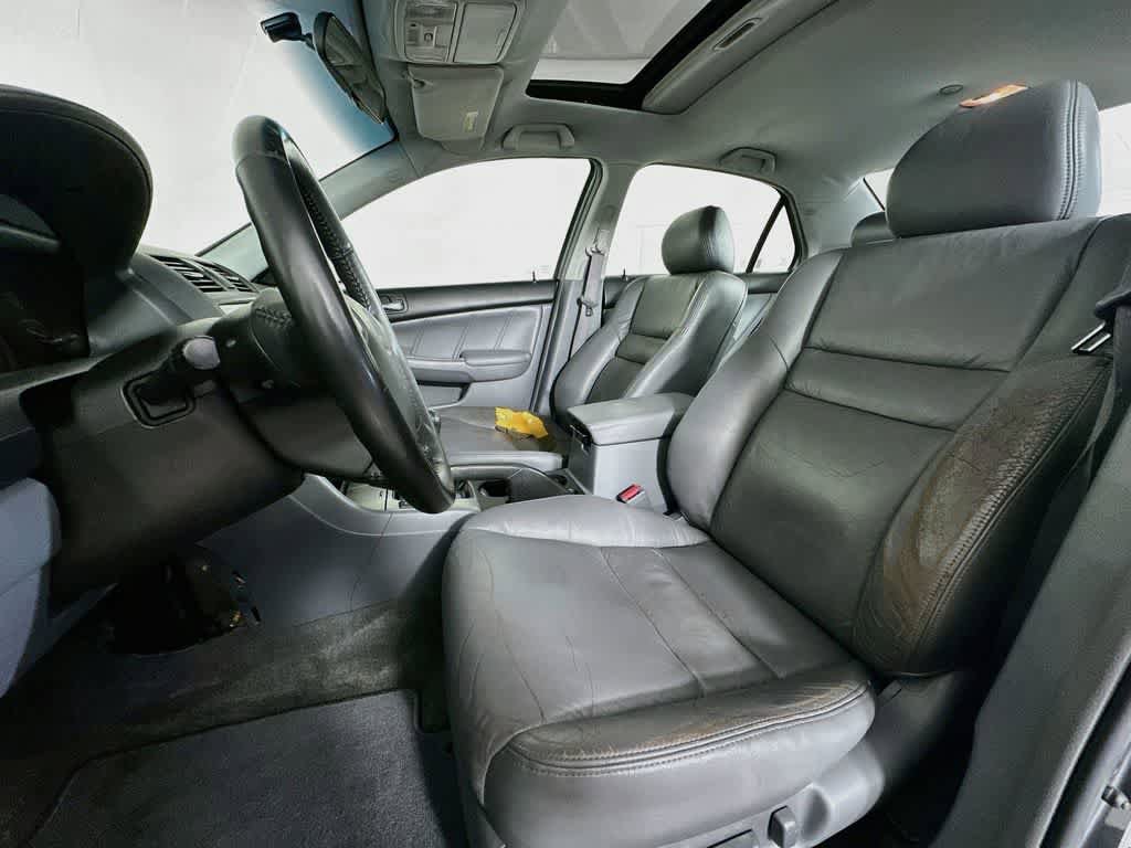 Used 2005 Honda Accord EX-L image 12