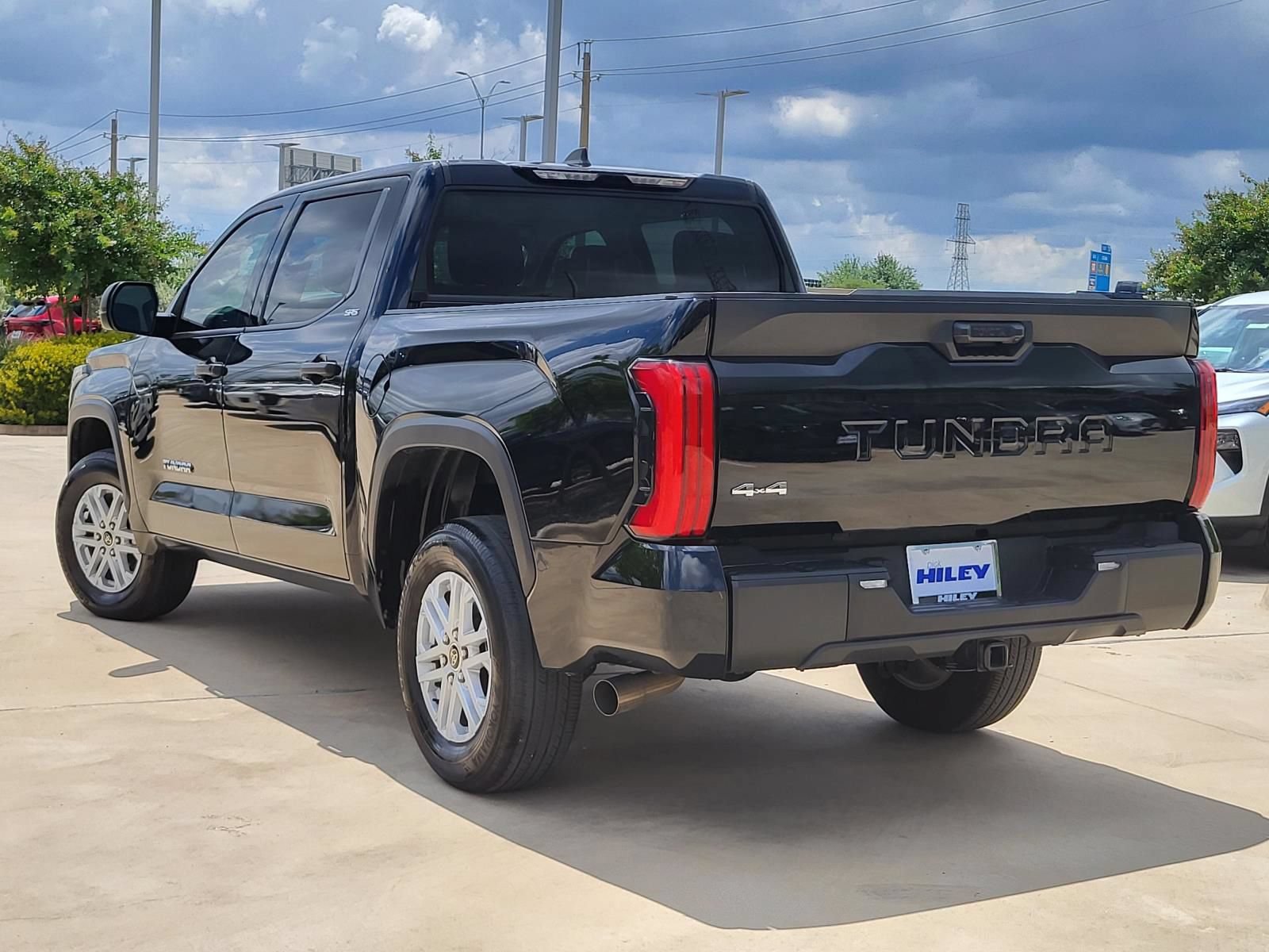 Used 2024 Toyota Tundra SR5 AWD/4WD image 3