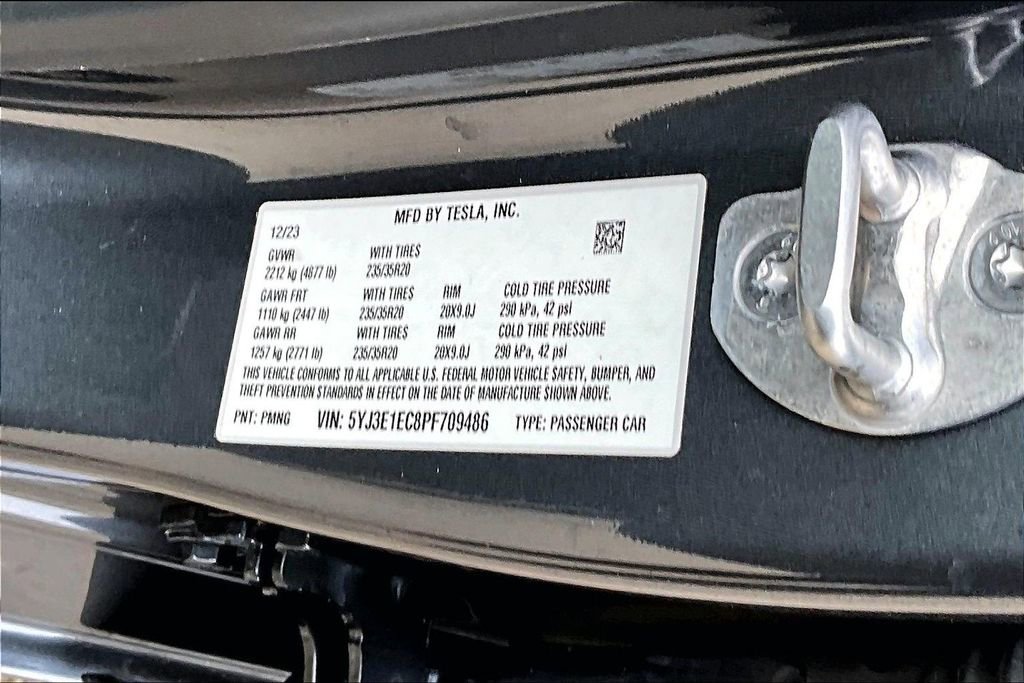 Used 2023 Tesla Model 3 Performance image 34