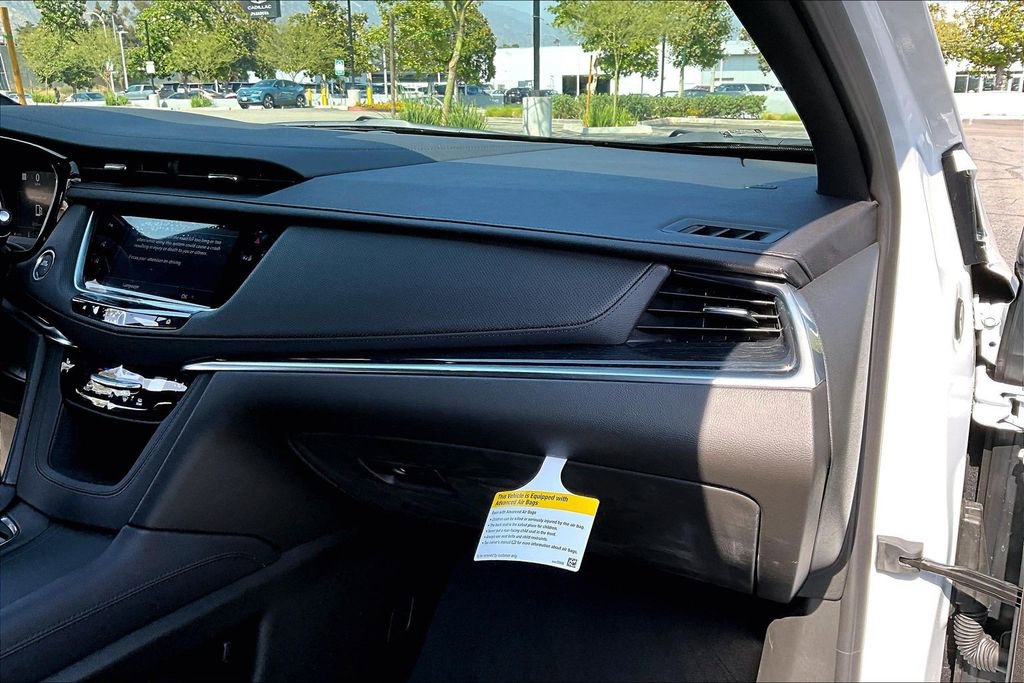 New 2026 Cadillac XT5 Premium Luxury w/ LPO, ONYX Package FWD image 30