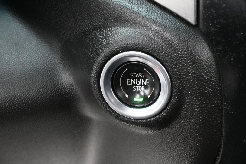 Used 2022 Chevrolet Silverado 2500 LT w/ Convenience Package AWD/4WD image 19