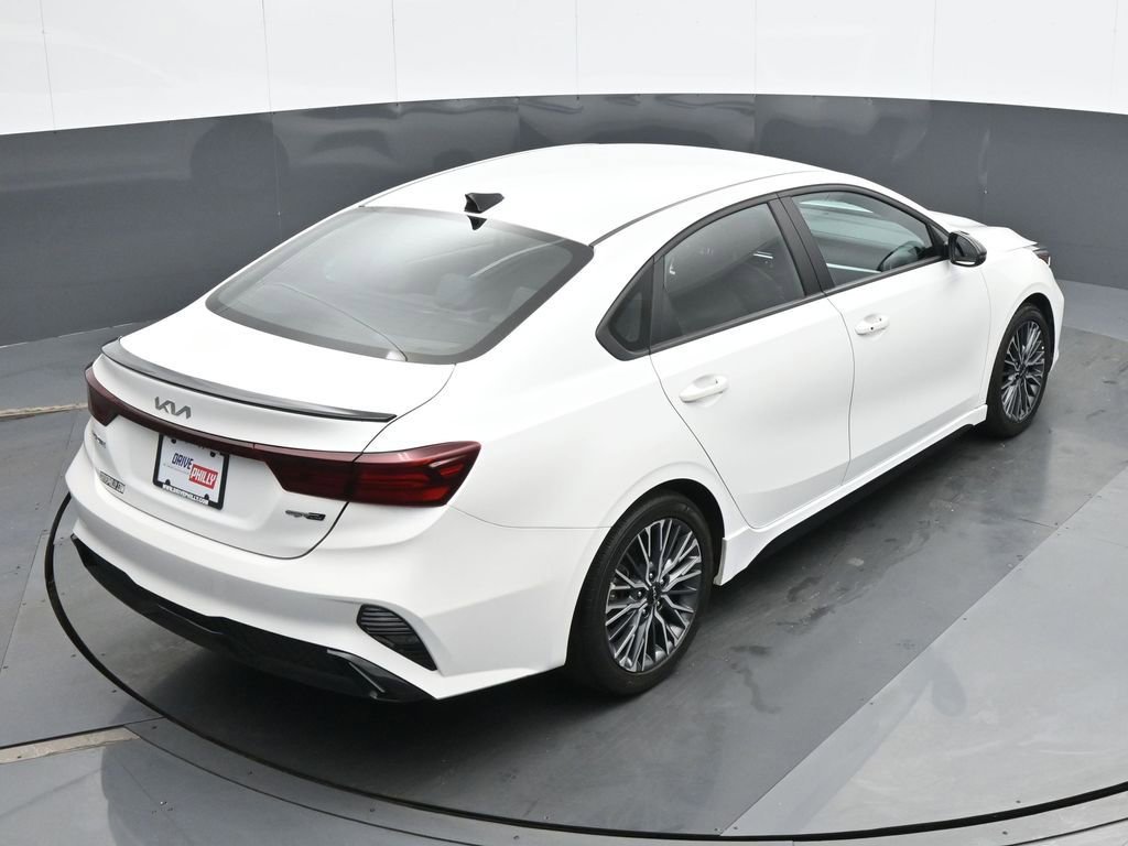 Used 2023 Kia Forte GT-Line image 21