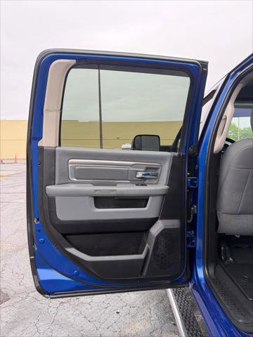 Used 2018 RAM 2500 SLT image 19