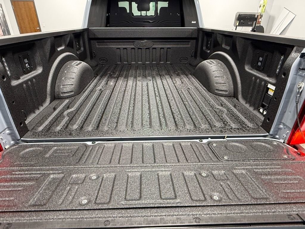 New 2026 Ford F350 Platinum image 15