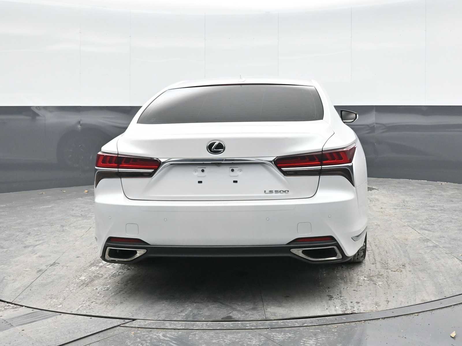 Used 2019 Lexus LS 500 w/ Interior Upgrade Package image 11