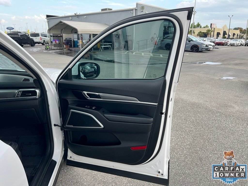Used 2022 Kia Telluride LX AWD/4WD image 54