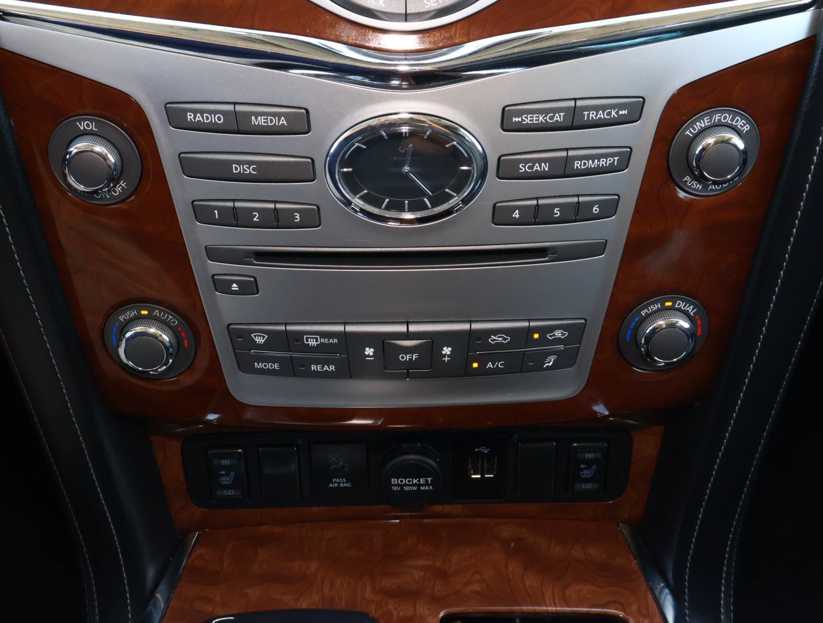 Used 2019 INFINITI QX80 Luxe RWD image 29