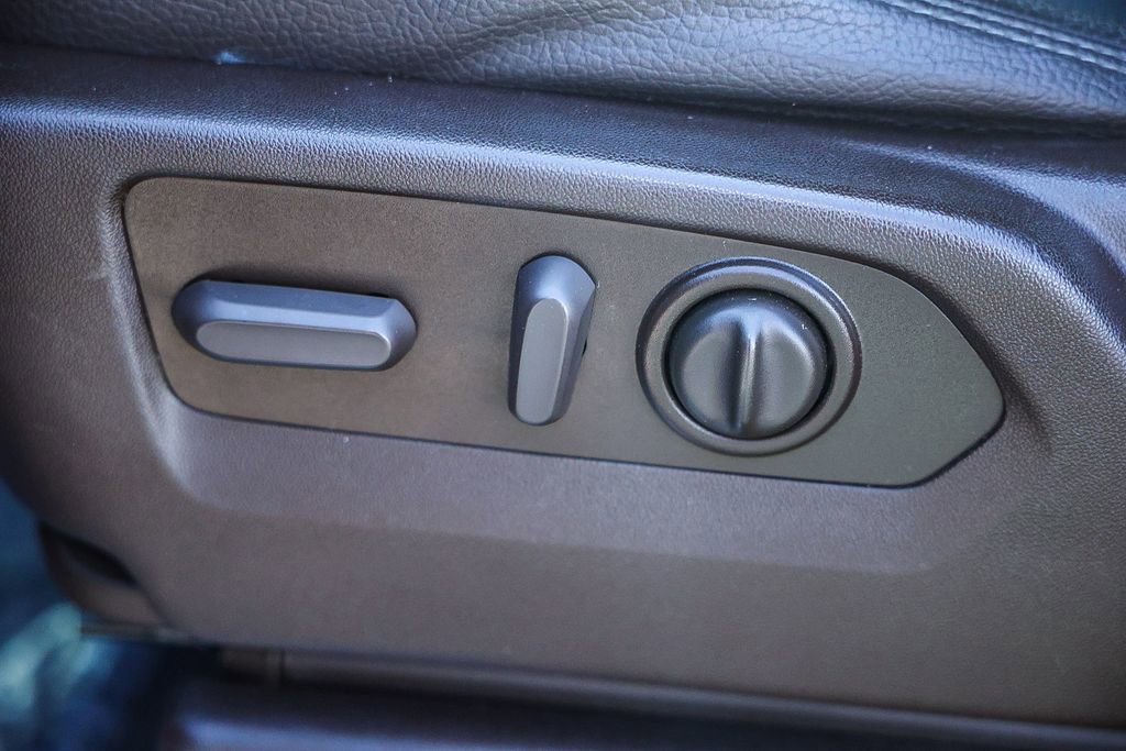 Used 2021 GMC Sierra 2500 Denali w/ Denali Black Diamond Edition image 33