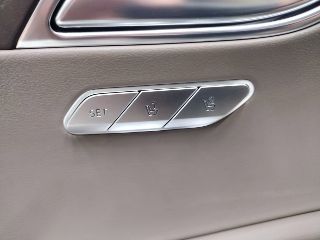 Used 2021 Genesis GV80 2.5T w/ Prestige Package 04 image 20