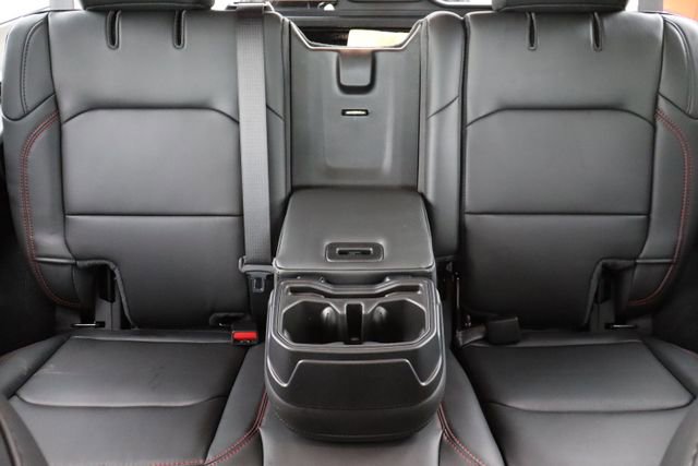 Used 2026 Jeep Wrangler Unlimited Rubicon AWD/4WD image 43