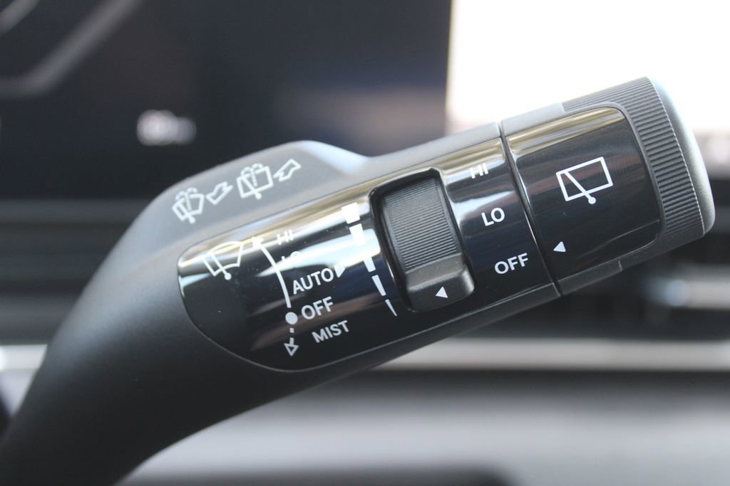 New 2026 Kia Carnival SX FWD image 40