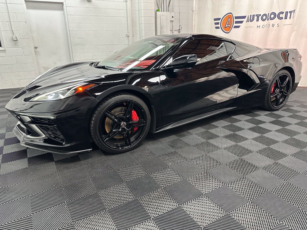 Used 2023 Chevrolet Corvette Stingray Premium Cpe w/ Z51 Performance Package RWD image 5