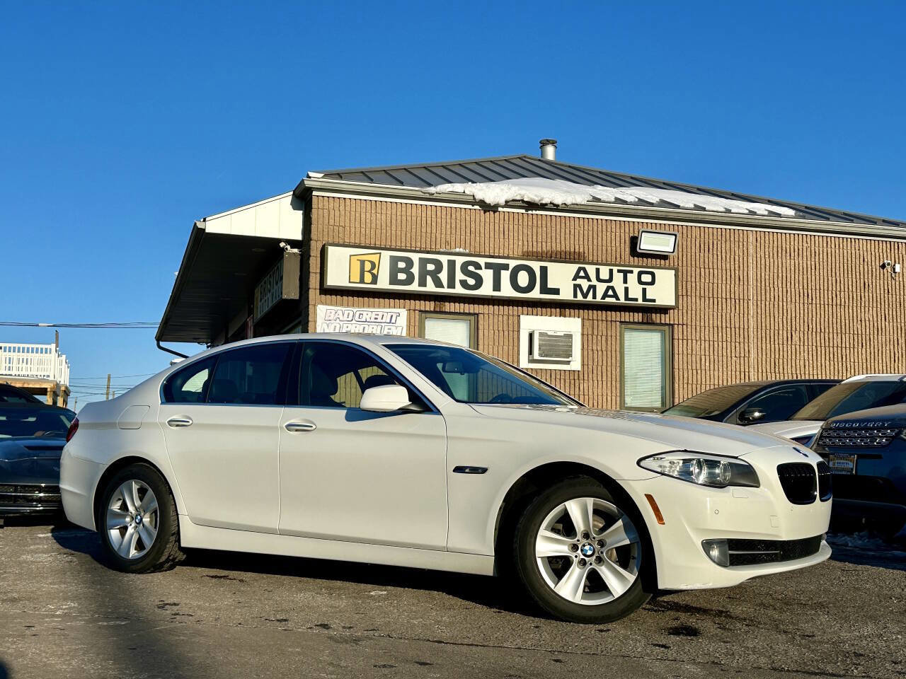 Used 2013 BMW 528i xDrive Sedan image 1