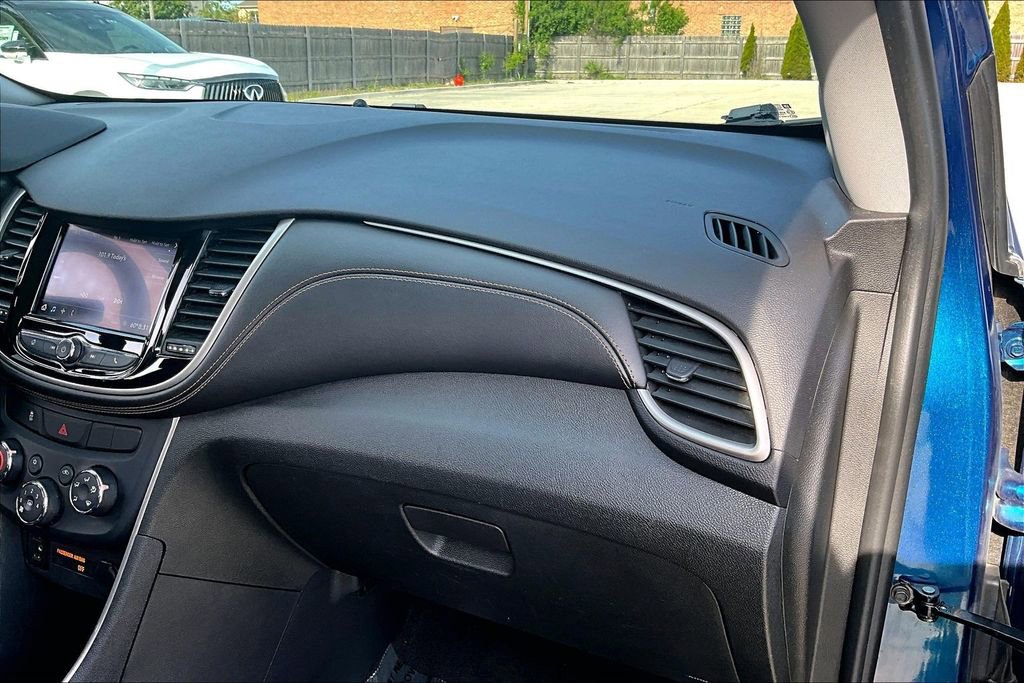 Used 2020 Chevrolet Trax LT FWD image 26