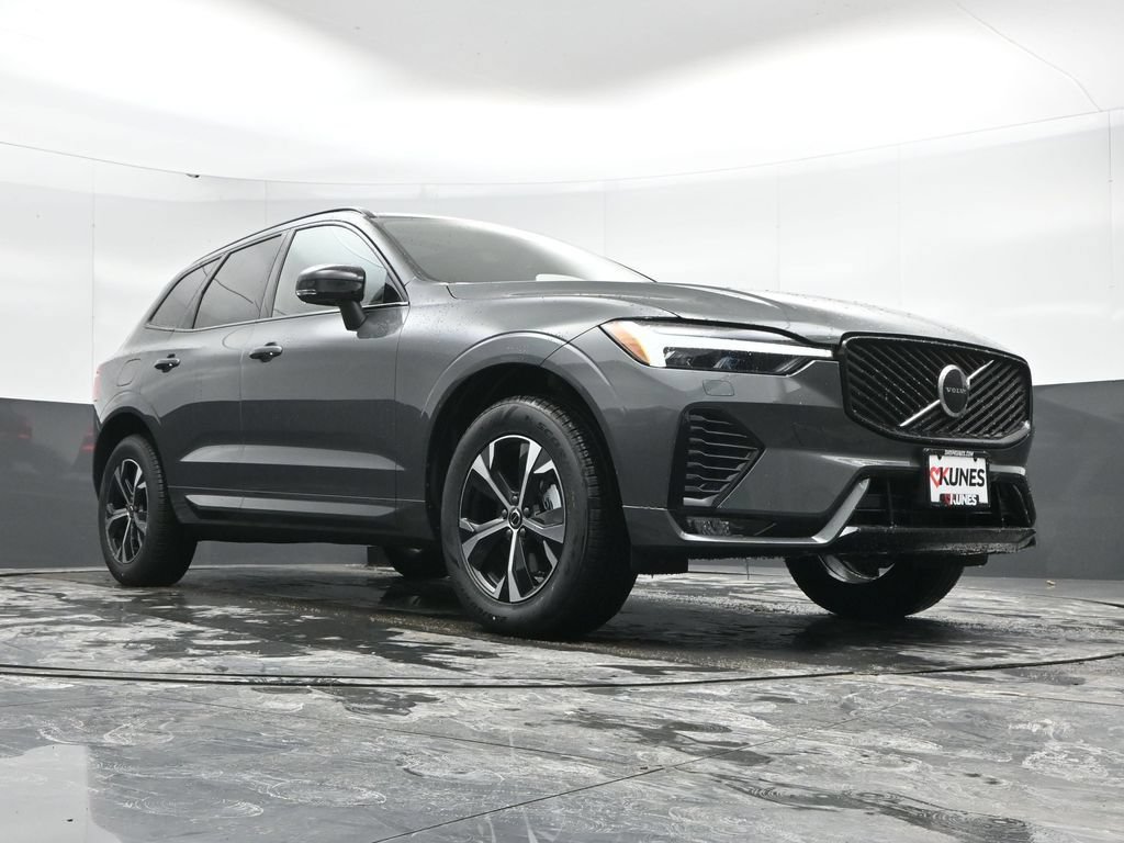 New 2026 Volvo XC60 B5 Core w/ Protection Package Premier AWD/4WD image 41