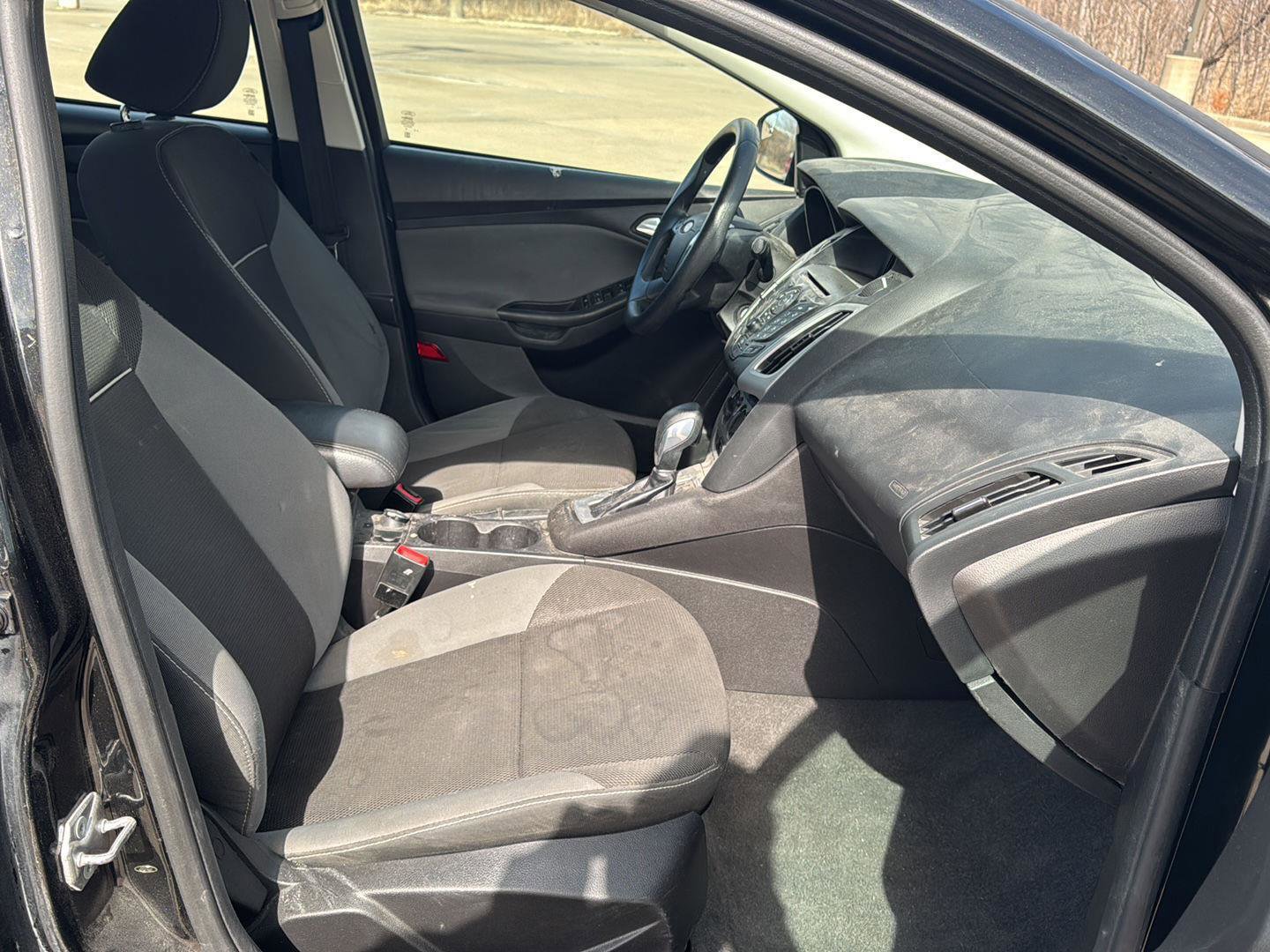 Used 2014 Ford Focus SE image 20