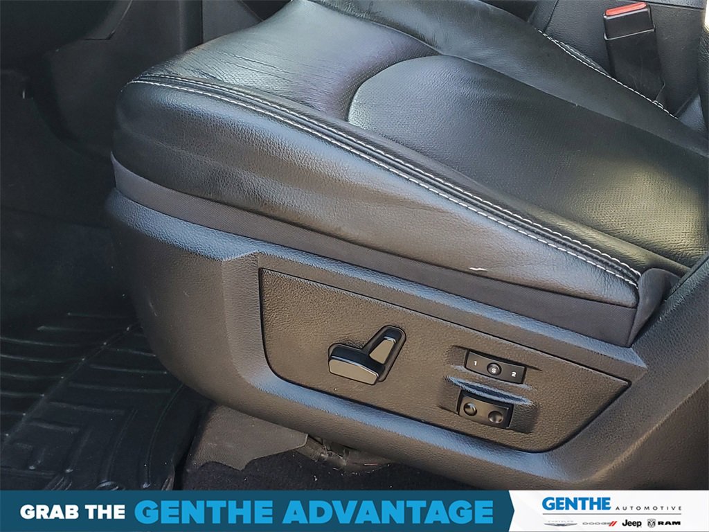 Used 2014 RAM 3500 Laramie image 11