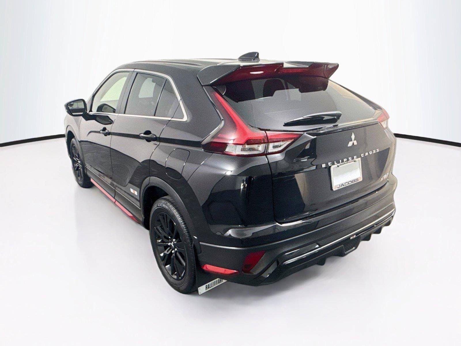Used 2026 Mitsubishi Eclipse Cross LE AWD/4WD image 3