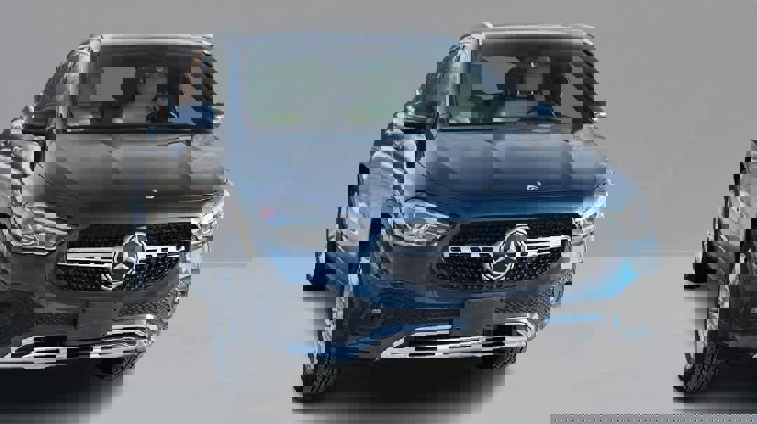 Used 2022 Mercedes-Benz GLA 250 4MATIC image 3